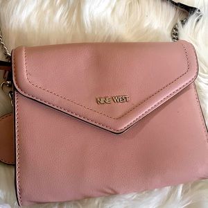 Nine West blush crossbody purse with detachable compact mirror